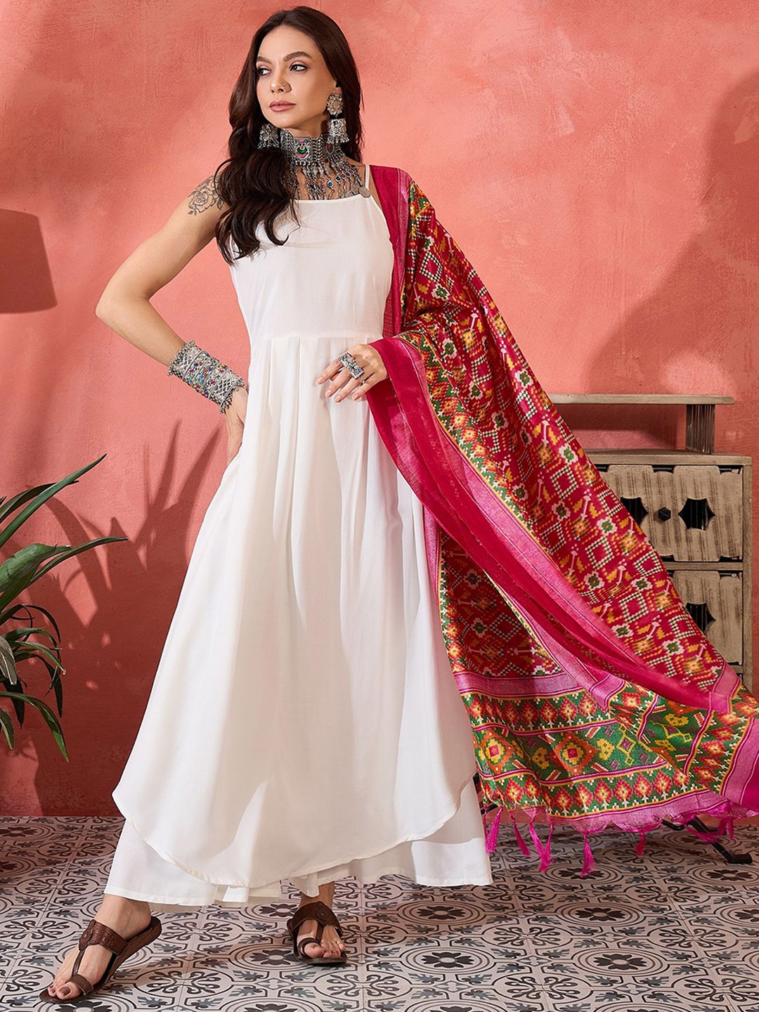 

InWeave Shoulder Strap Regular A-Line Kurta with Palazzos & Dupatta, White