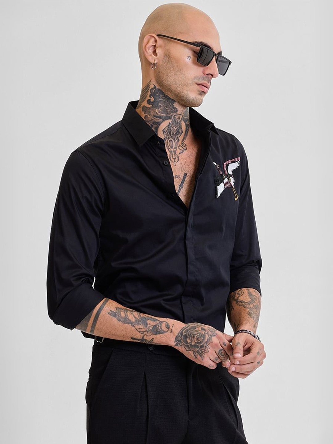 

Snitch Men Smart Slim Fit Opaque Party Shirt, Navy blue