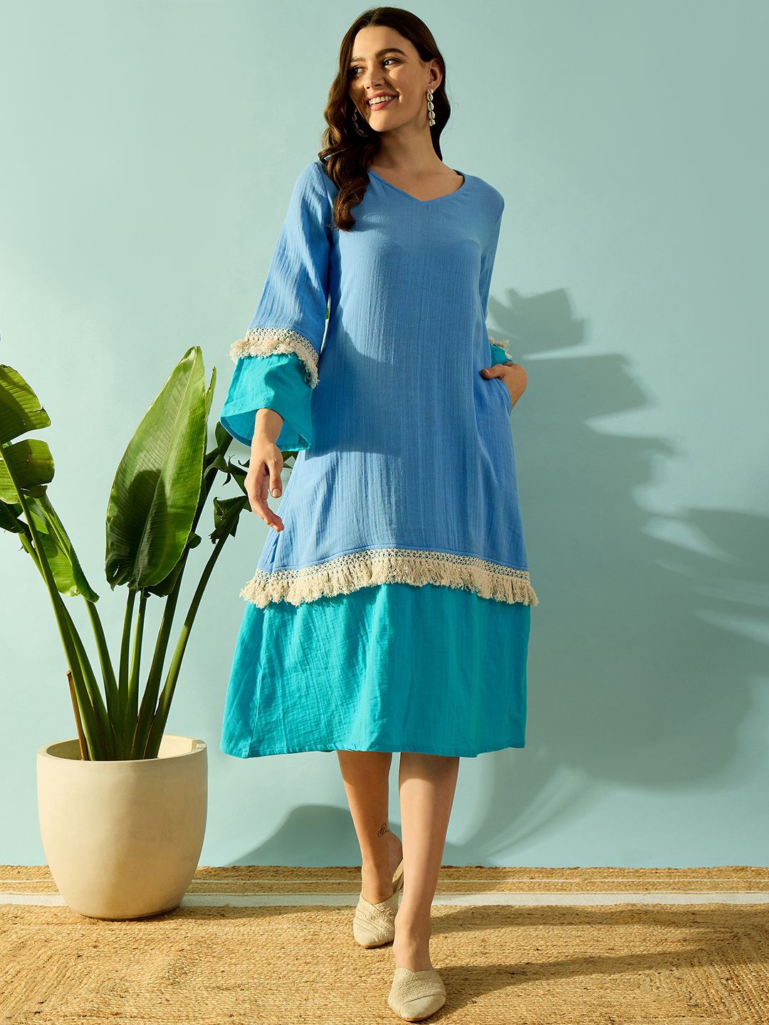 

The Kaftan Company Women Cotton Colourblocked Bell Sleeve A-Line Midi Dress, Blue
