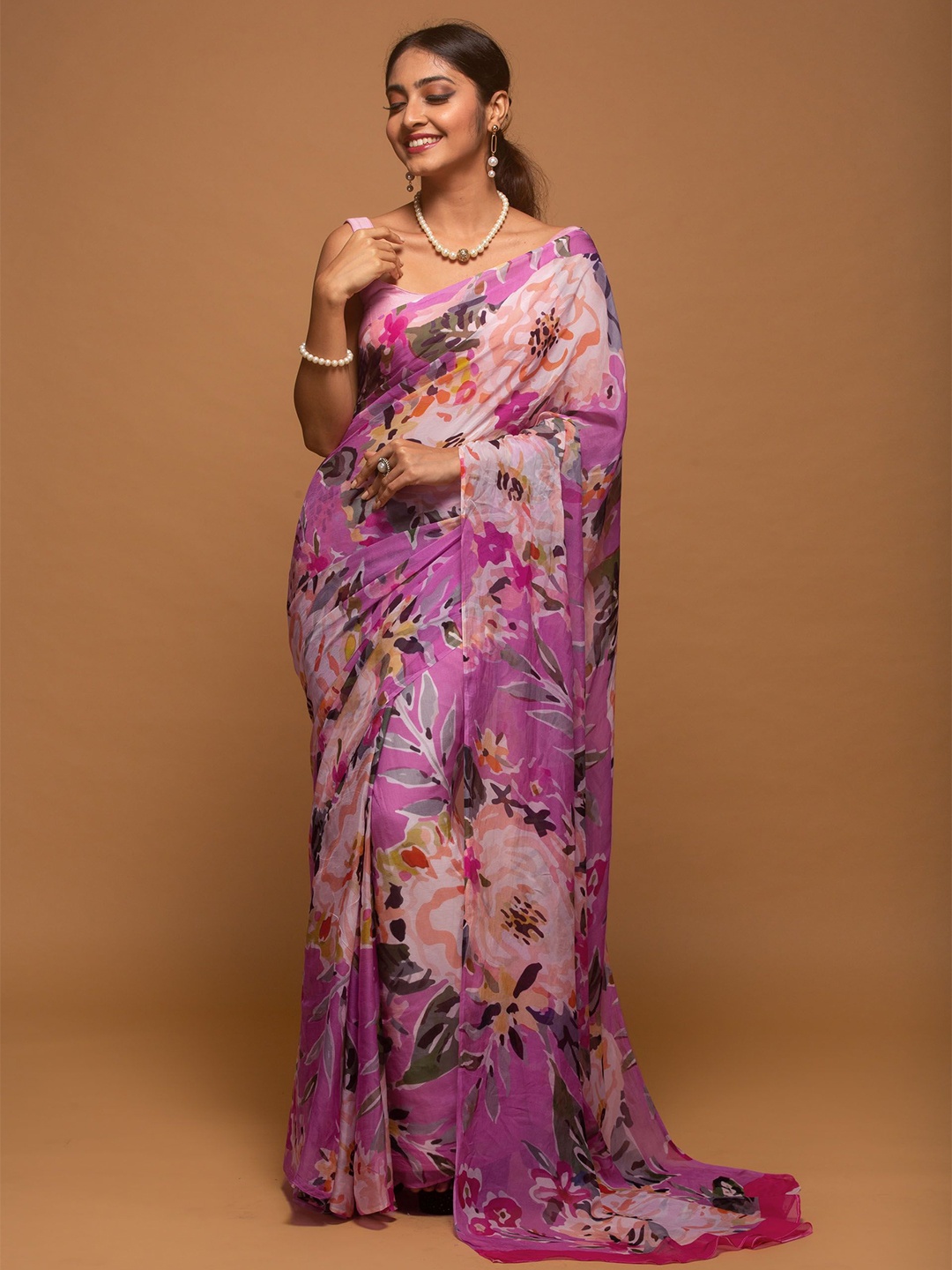 

IZU Floral Printed Pure Georgette Designer Saree, Purple