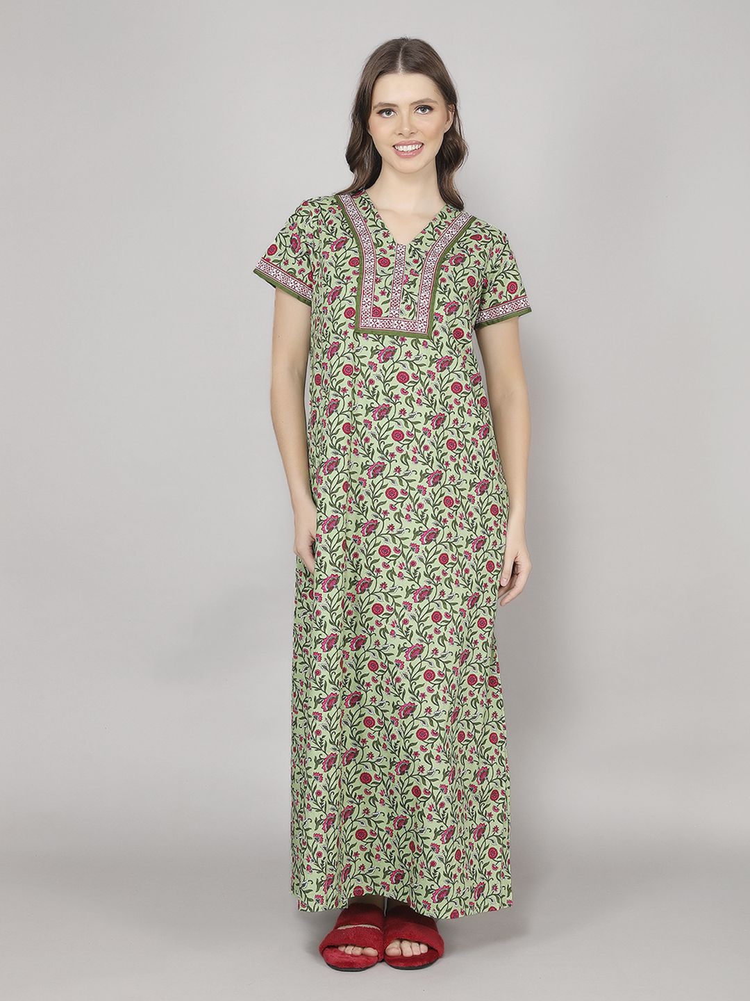 

evolove Floral Printed Pure Cotton Maxi Nightdress, Green
