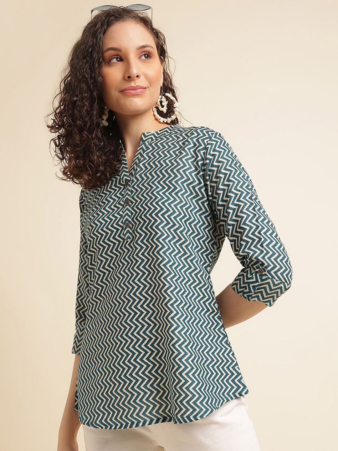 

DressBerry Women Floral Printed Mandarin Collar Top, Turquoise blue