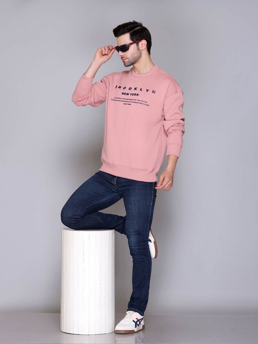 

Antiloop Men Typography Printed Round Neck Sweatshirt, Pink