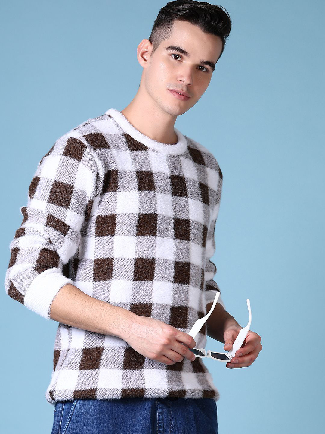 

V-Mart Men Checked Round Neck Pullover, Brown