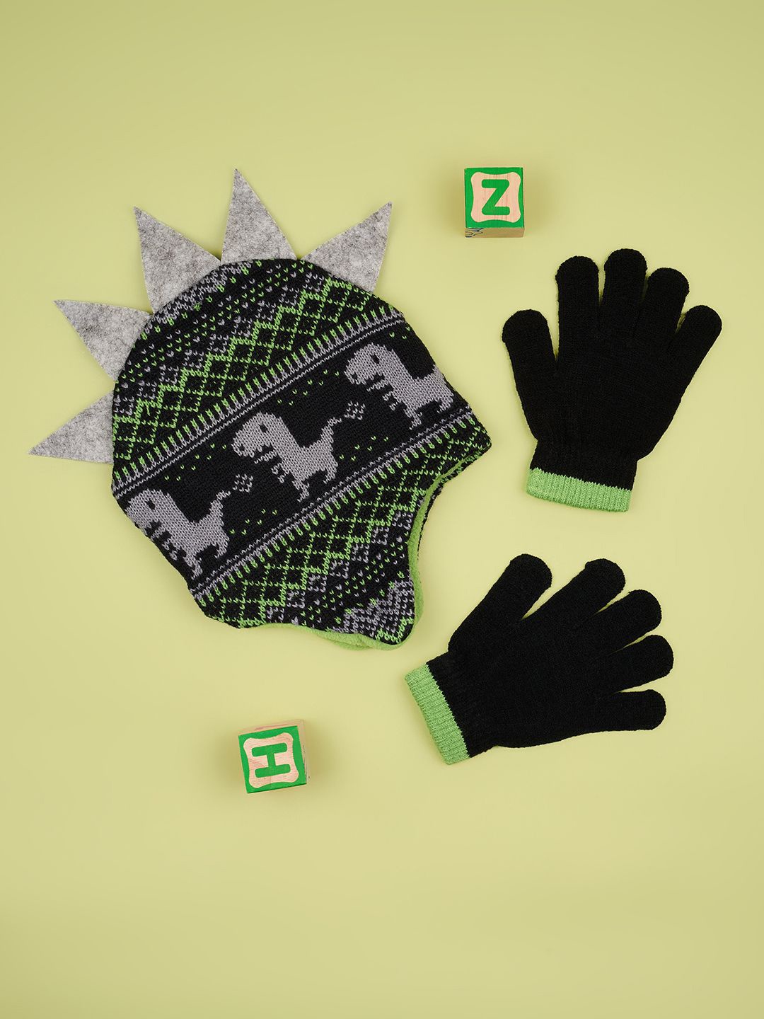 

Pantaloons Junior Boys Printed Beanie Caps, Black