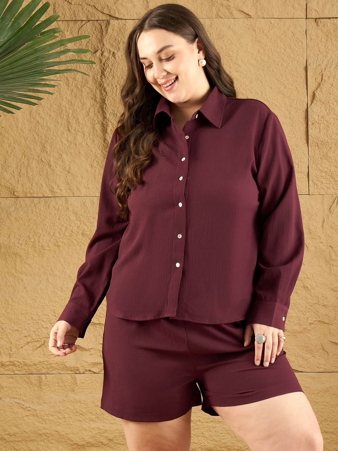 

CURVE BY KASSUALLY Shirt Collar Long Sleeves Shirt With Shorts, Maroon