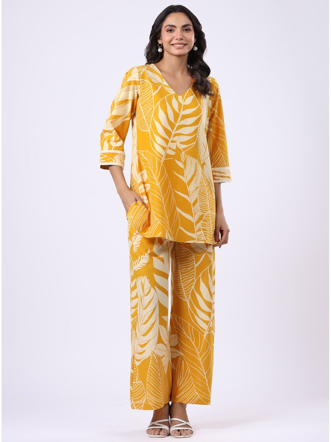 

JISORA Floral Printed Pure Cotton Tunic With Palazzo, Yellow