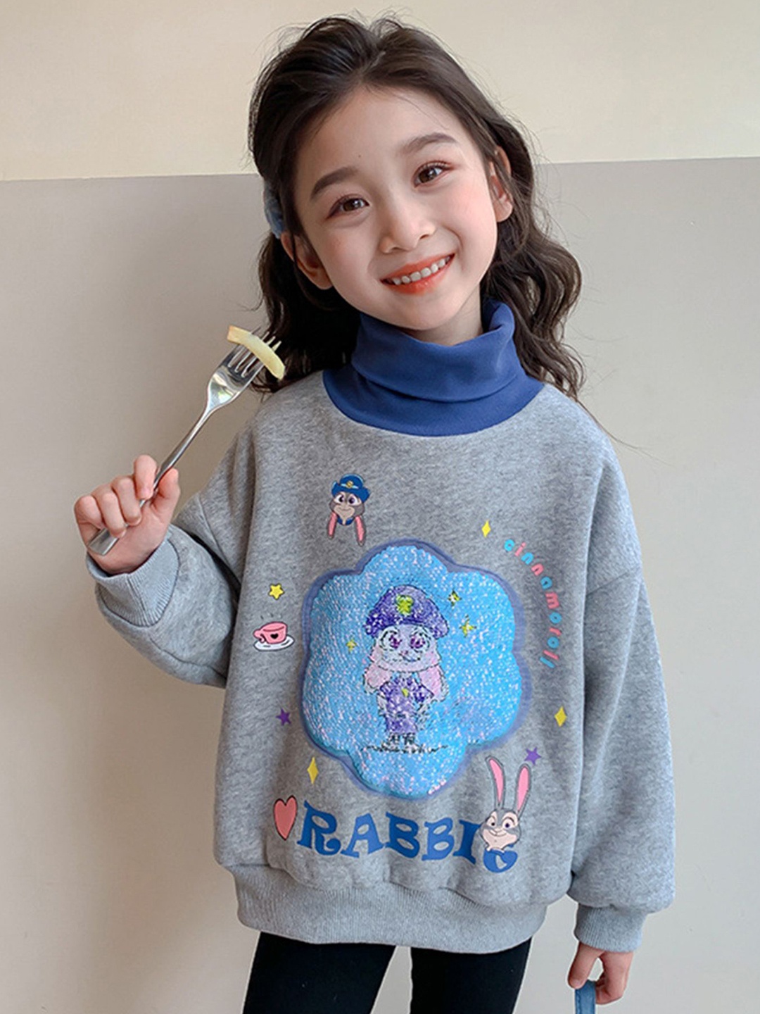 

LULU & SKY Girls Cotton Graphic Print Pullover Sweatshirt, Grey