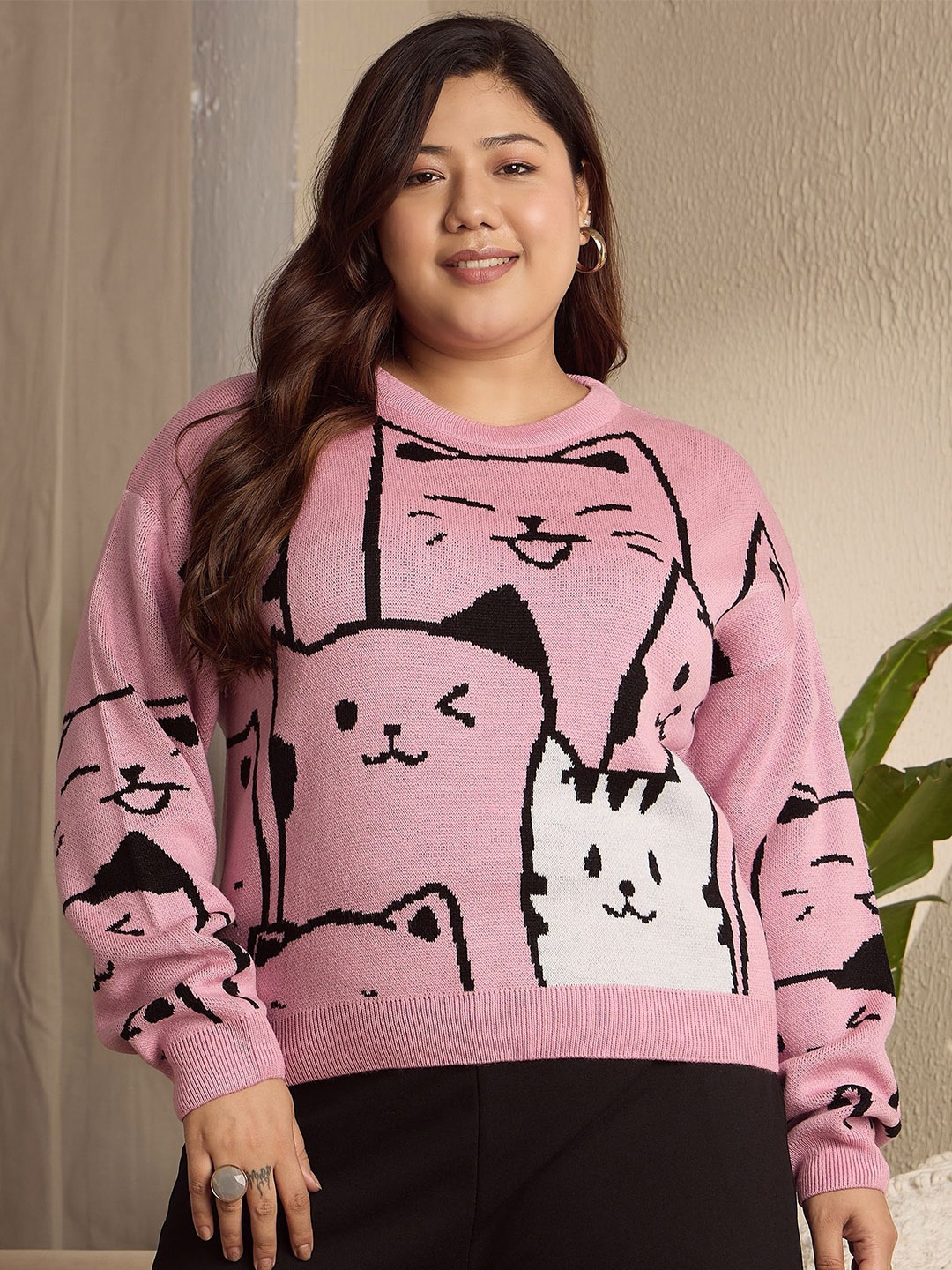 

Berrylush Curve Women Graphic Printed Plus Size Pullover, Pink