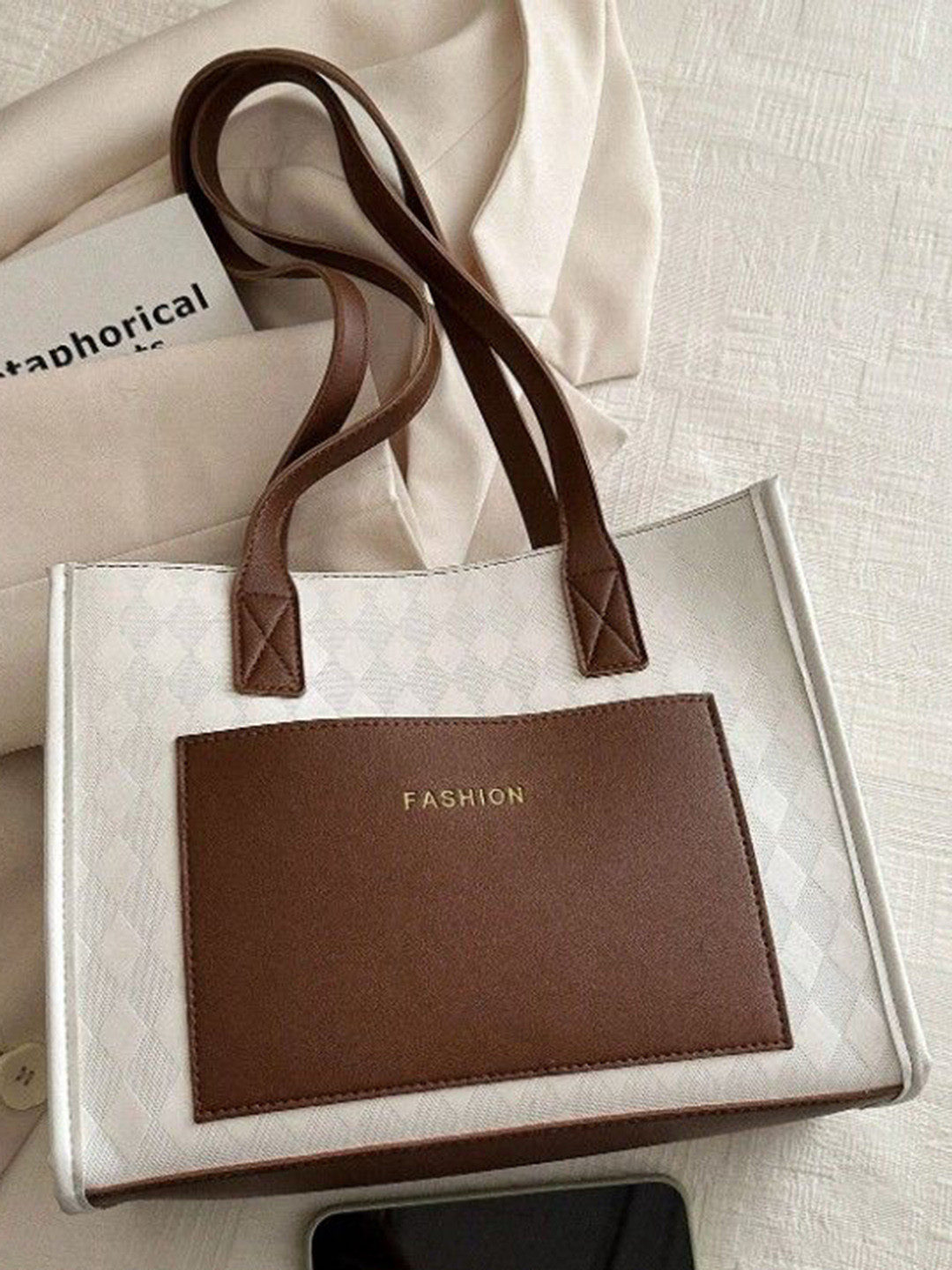 

StyleCast Textured Structured Handheld Bag with Applique, White