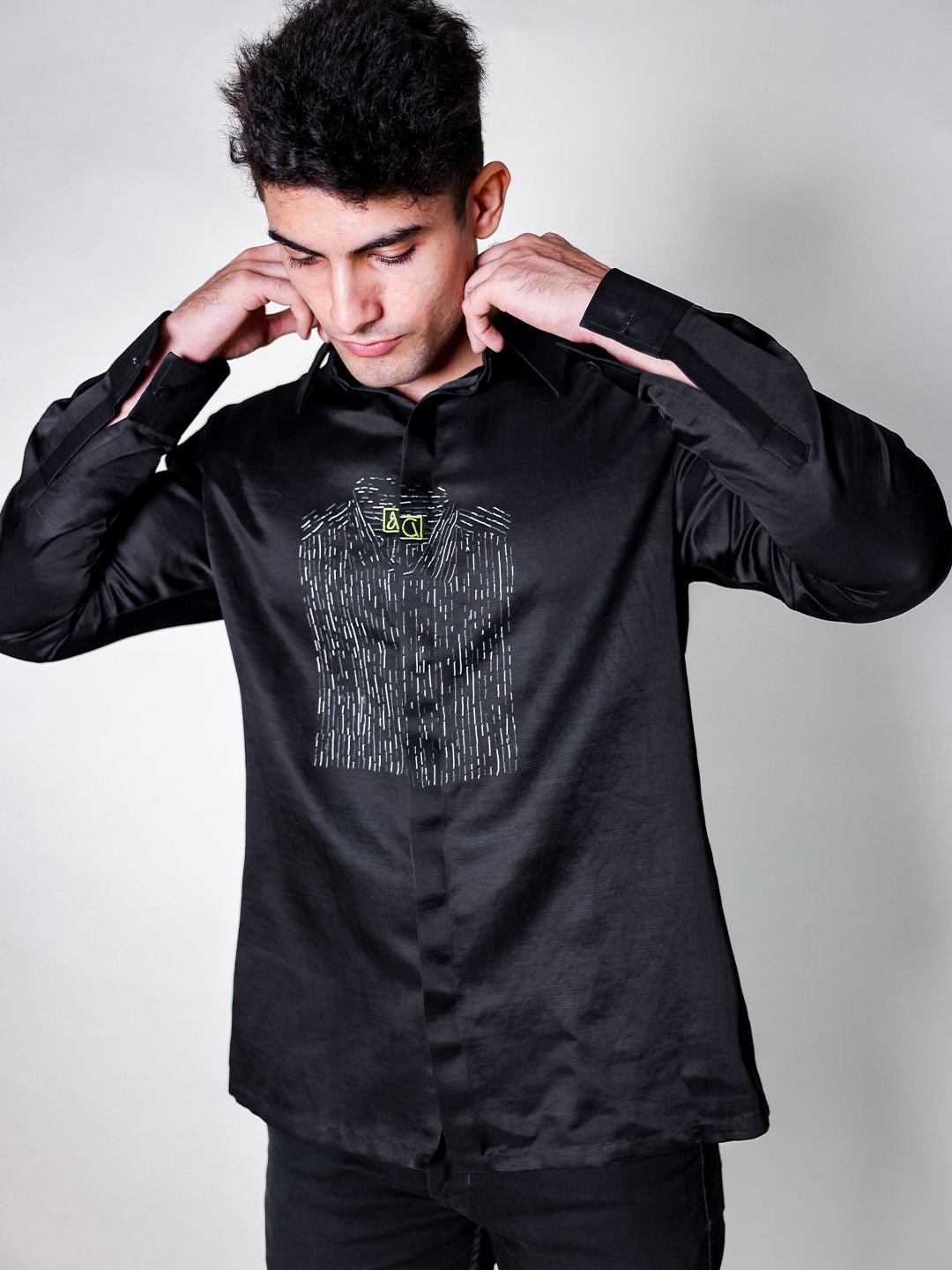 

Arya Giri Men Classic Opaque Casual Shirt, Black