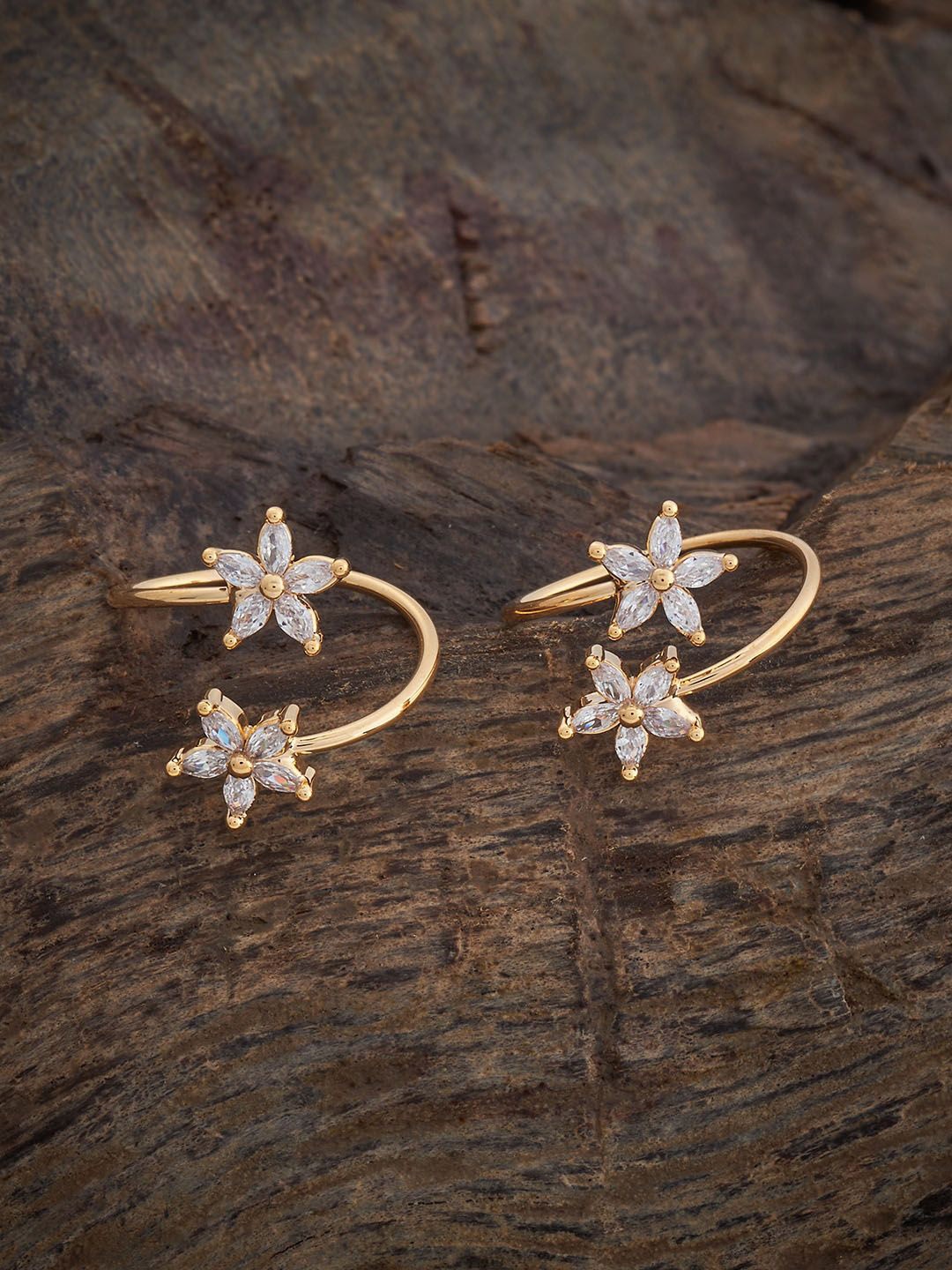 

Kushal's Fashion Jewellery Gold-Plated Cubic Zirconia Toe Rings