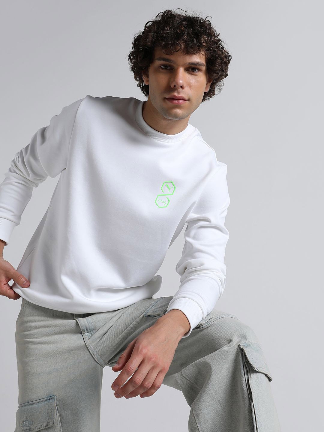 

one8 x PUMA Men Brand Logo Sweatshirt, White