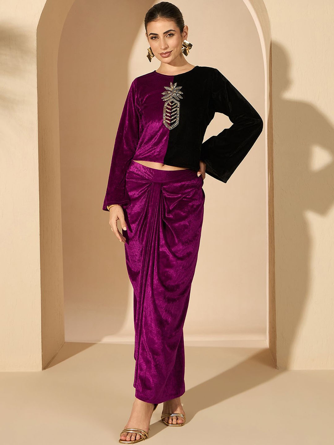 

Antheaa Floral velvet Embellished Top with Skirt, Purple