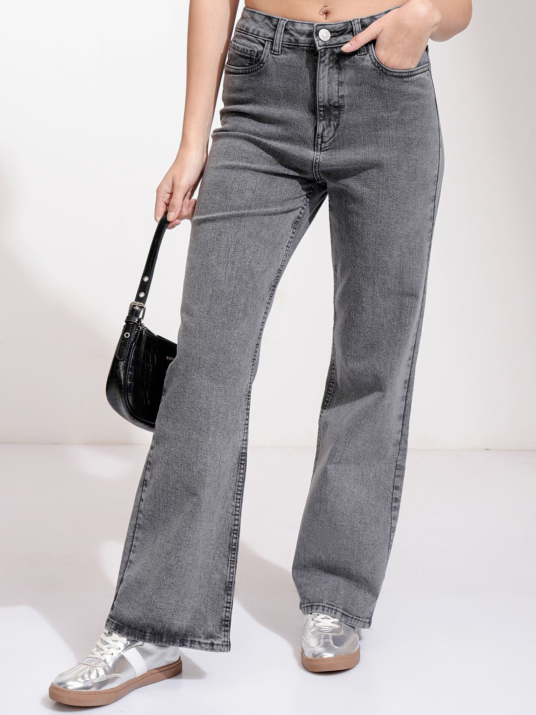 

Basics By Tokyo Talkies Women Flared High-Rise Stretchable Jeans, Grey