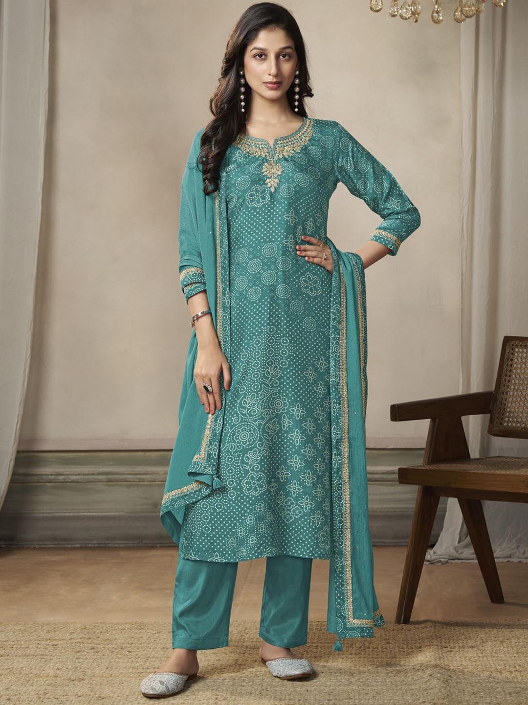 

Seerat Women Ethnic Motifs Printed Regular Pure Silk Kurta with Trousers & With Dupatta, Green