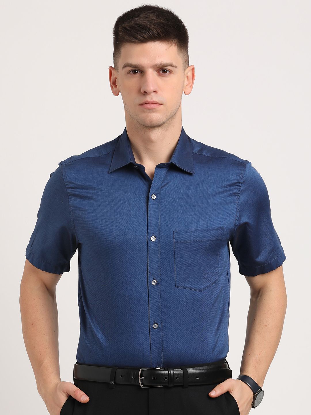 

Turtle Men Standard Slim Fit Opaque Formal Shirt, Blue