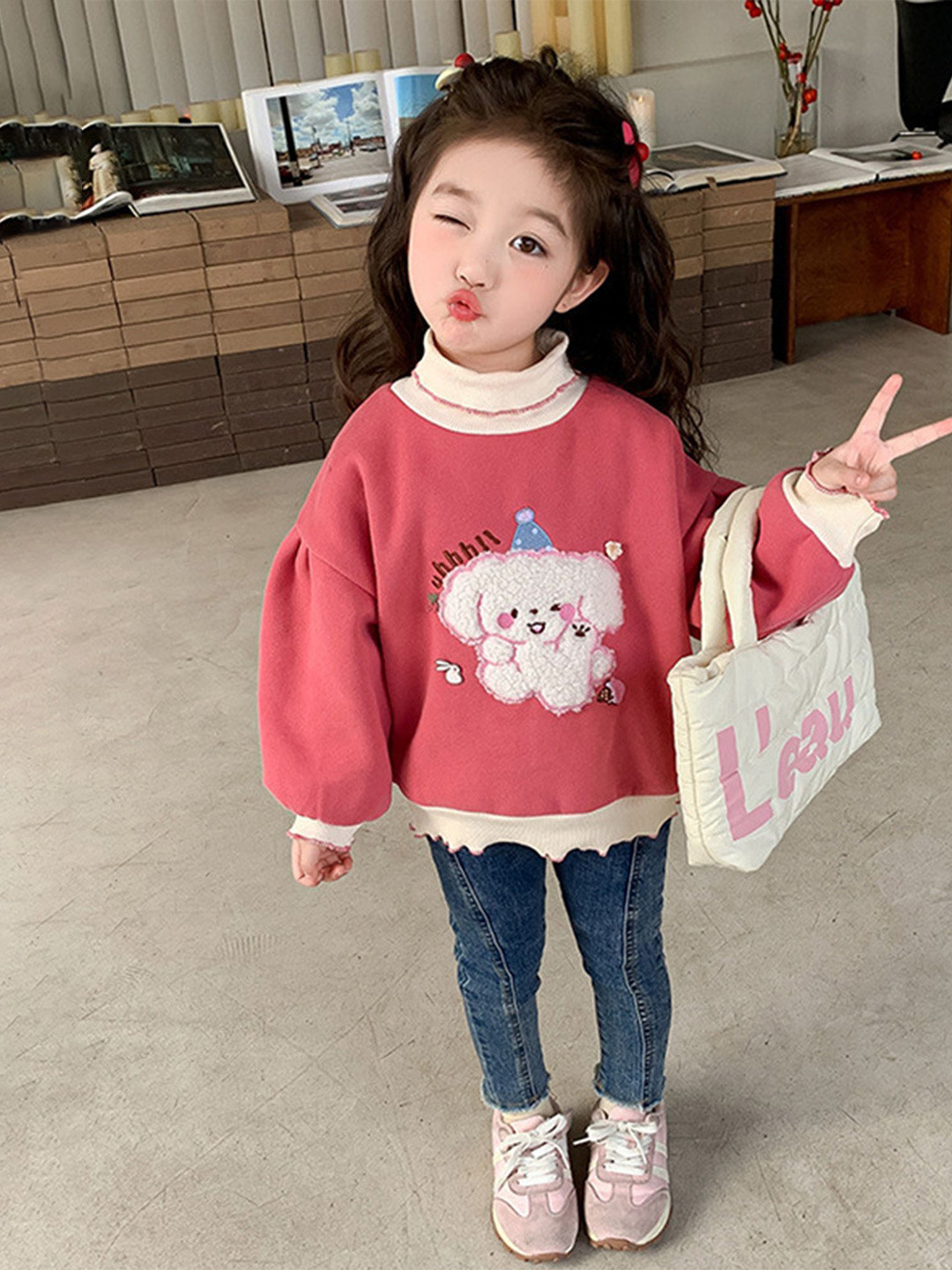 

LULU & SKY Girls Printed Long Sleeves Round Neck Sweatshirt, Pink