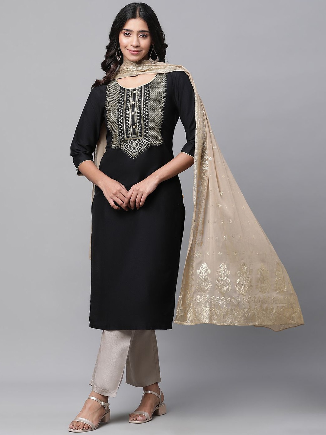 

AURELIA Women Thread Work Kurta, Black