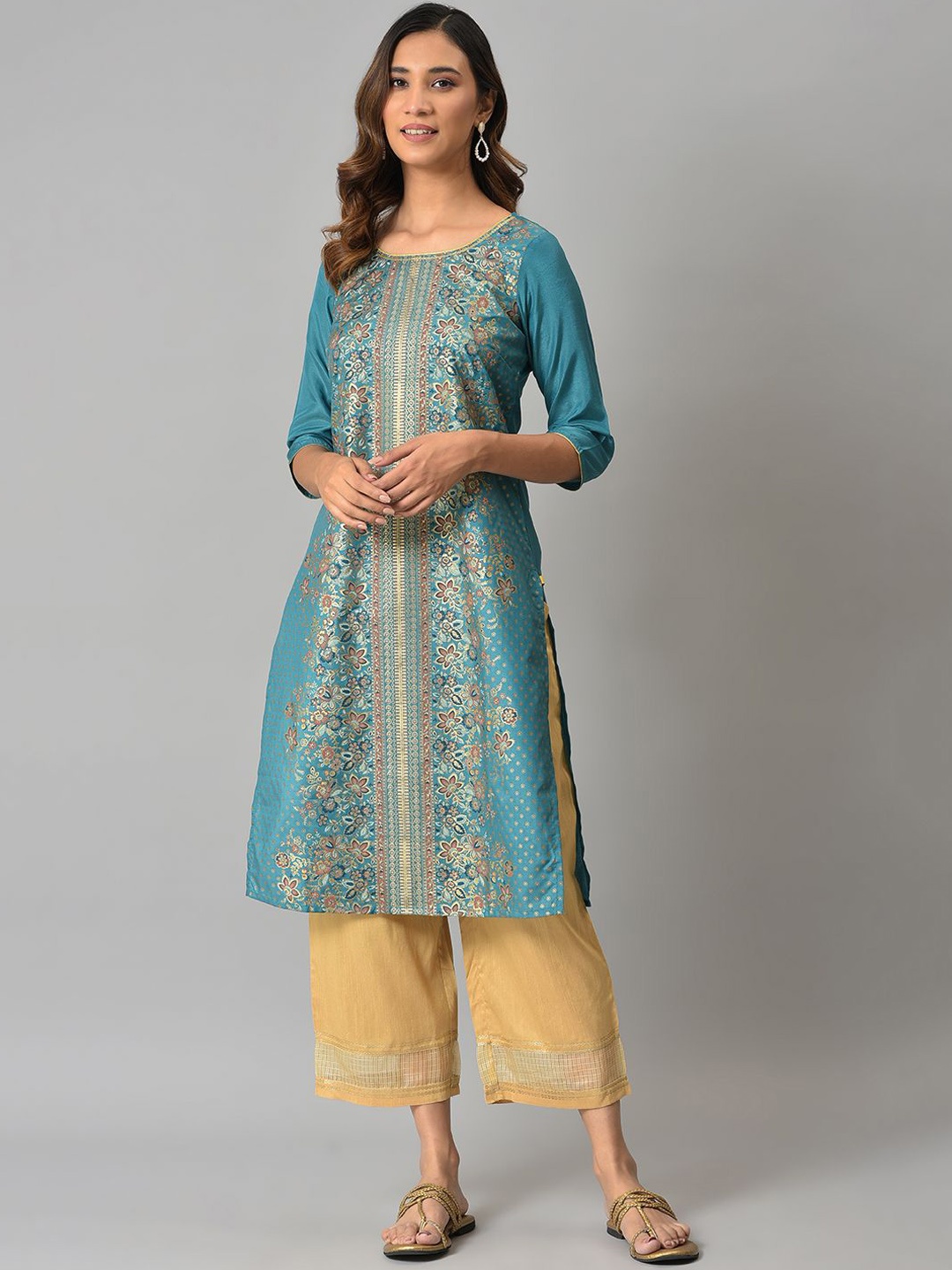 

AURELIA Women Printed Sequinned Kurta, Green