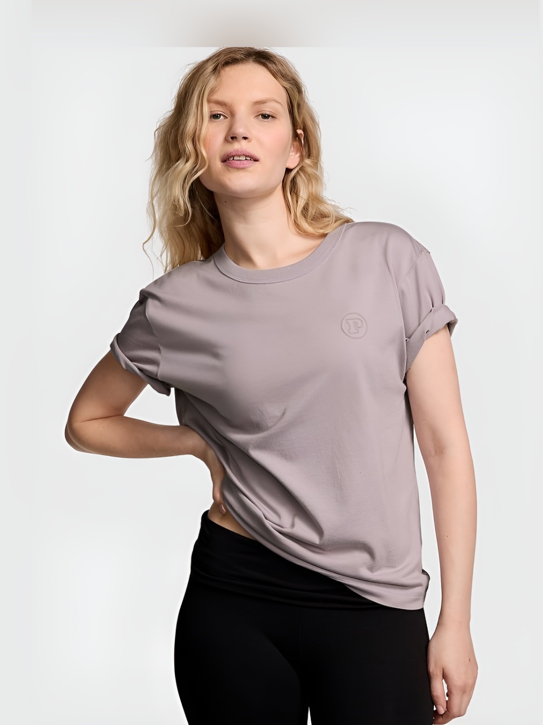 

Victoria's Secret Women Extended Sleeves T-shirt, Purple