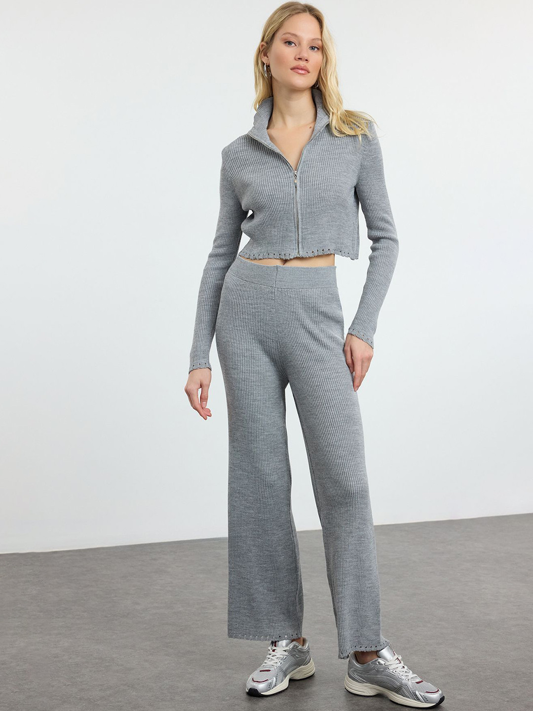 

Trendyol Women Co-Ords, Grey