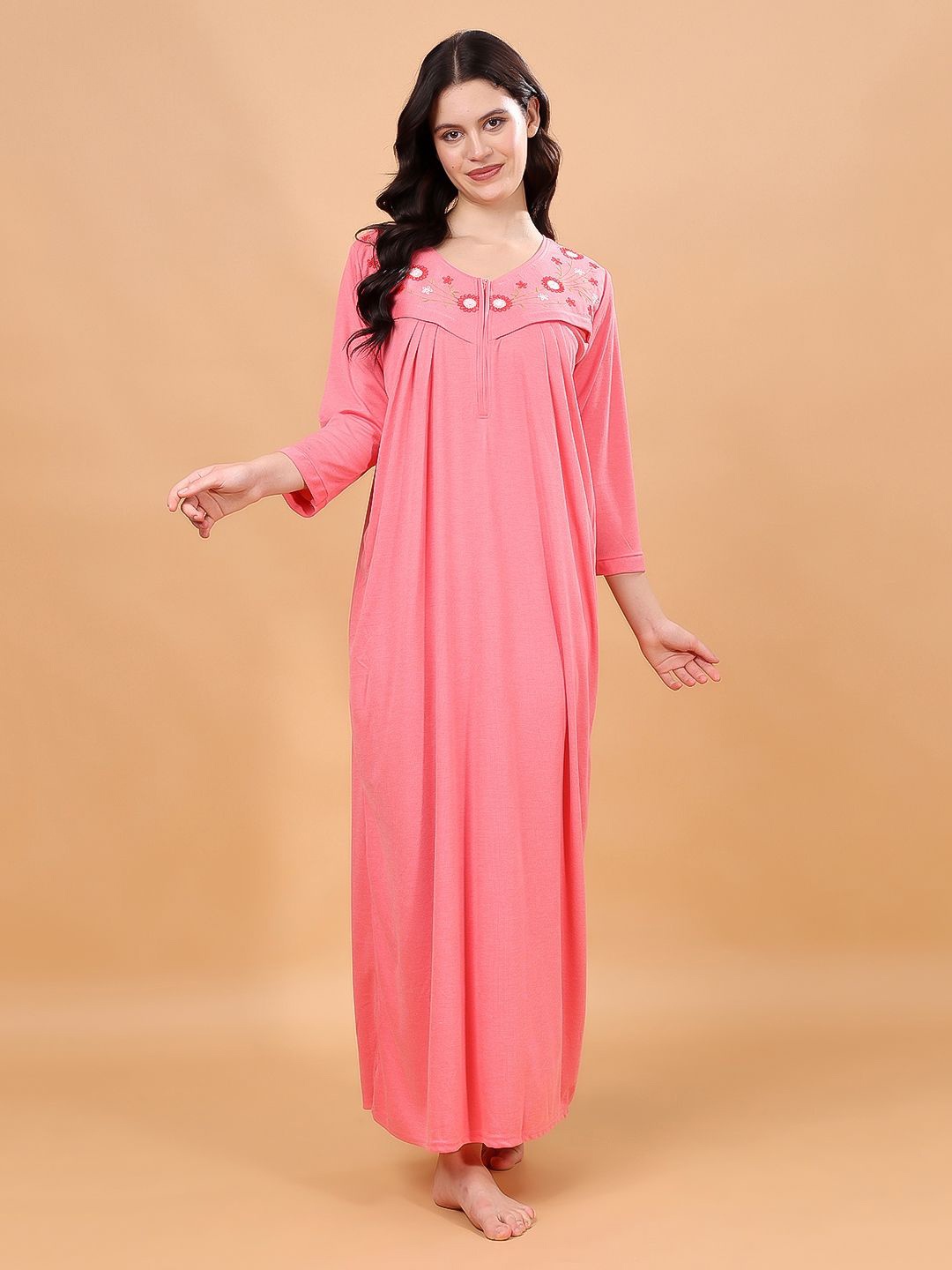 

CHUI MUI Women Embroidered Maxi Nightdress, Pink