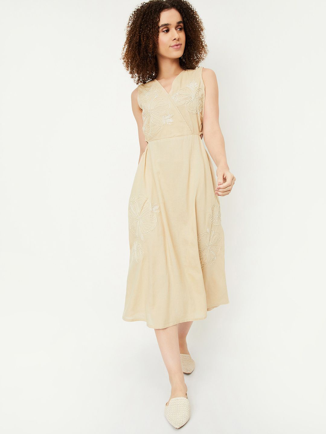 

max Dress, Beige