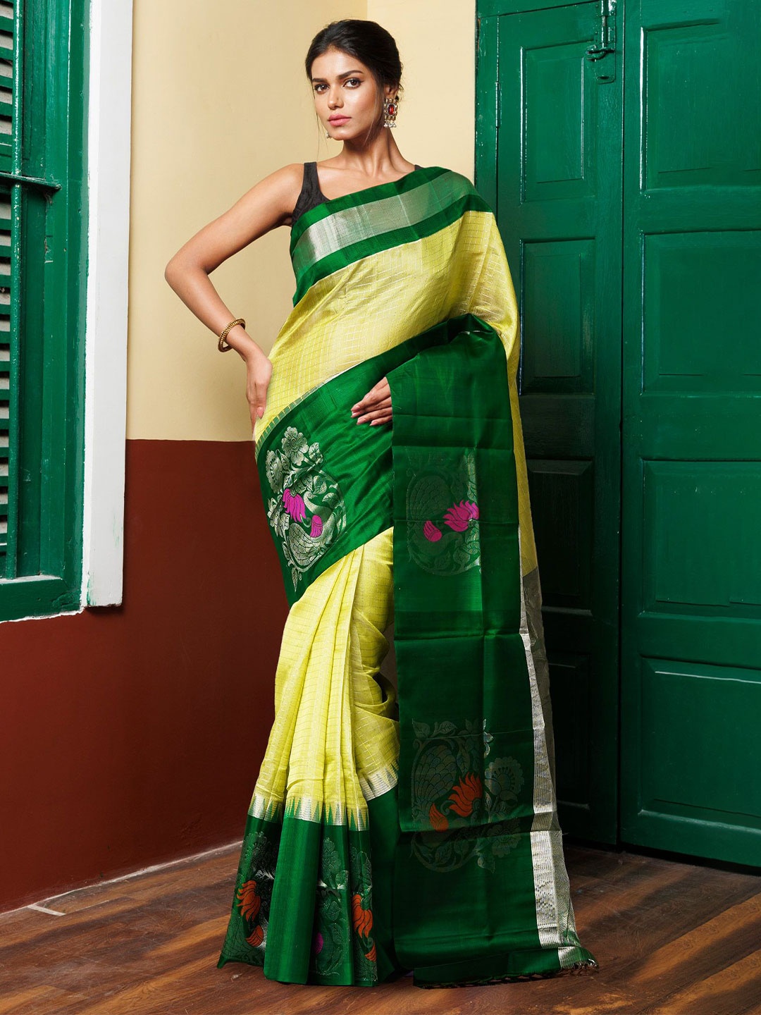 

Unnati Silks Woven Design Zari Silk Cotton Handloom Kanjeevaram Saree, Green