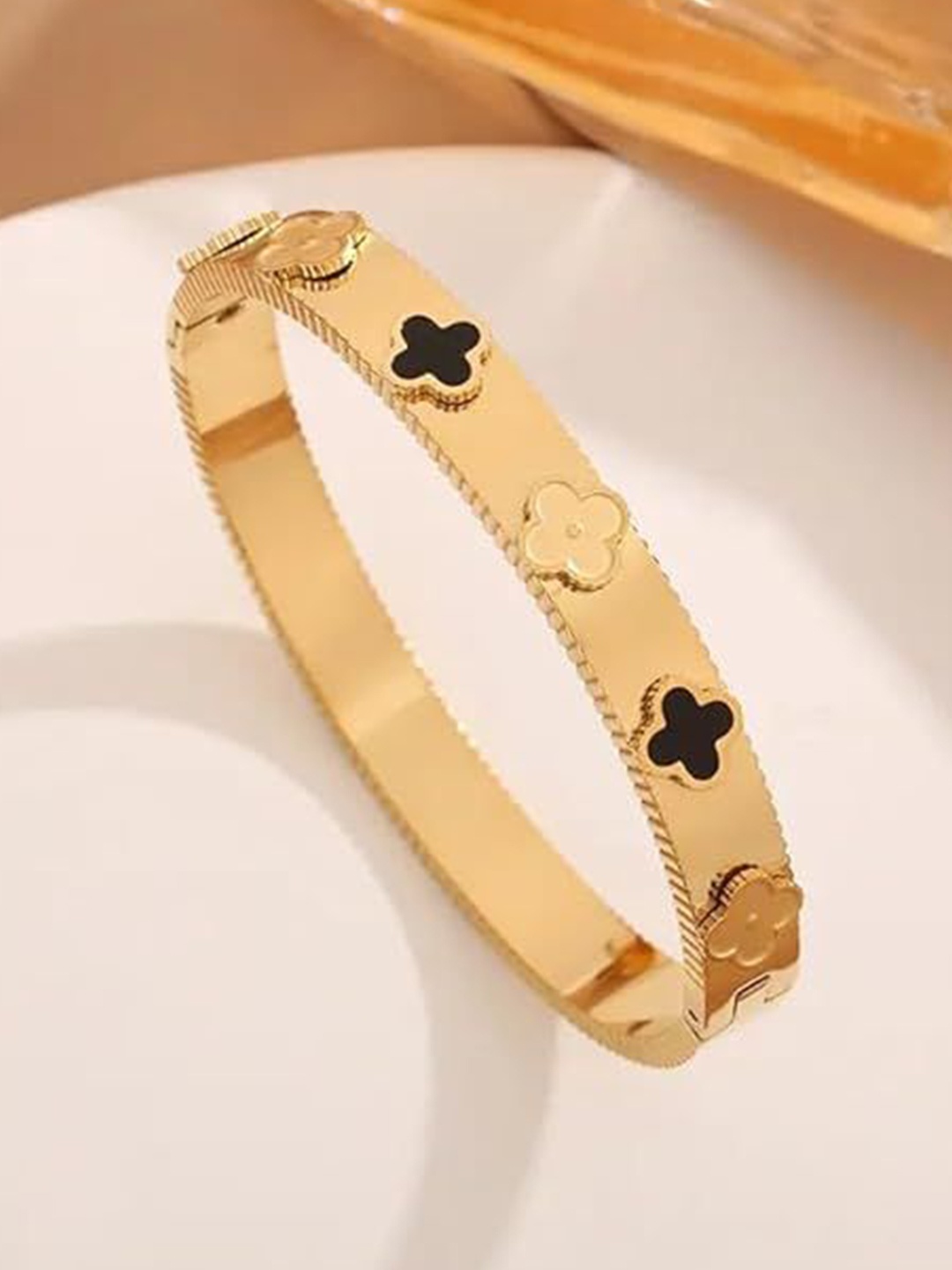 

DIVASTRI Gold-Plated Stainless Steel Anti Tarnish Kada Bracelet