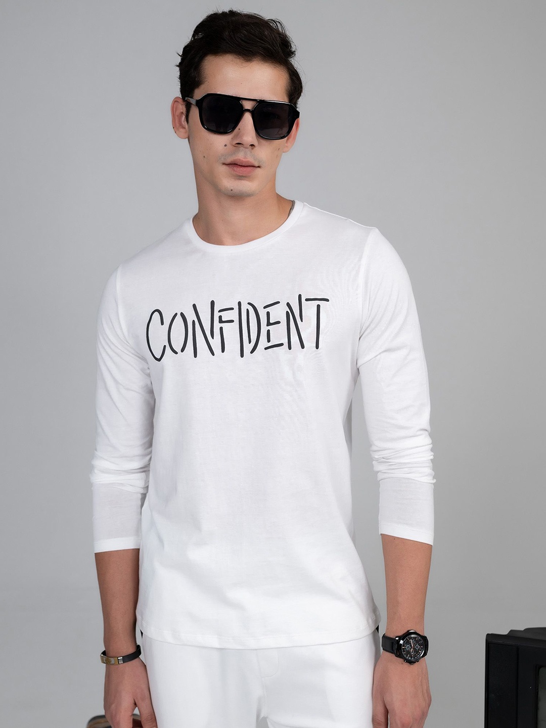 

EDRIO Men Printed Pockets T-shirt, White