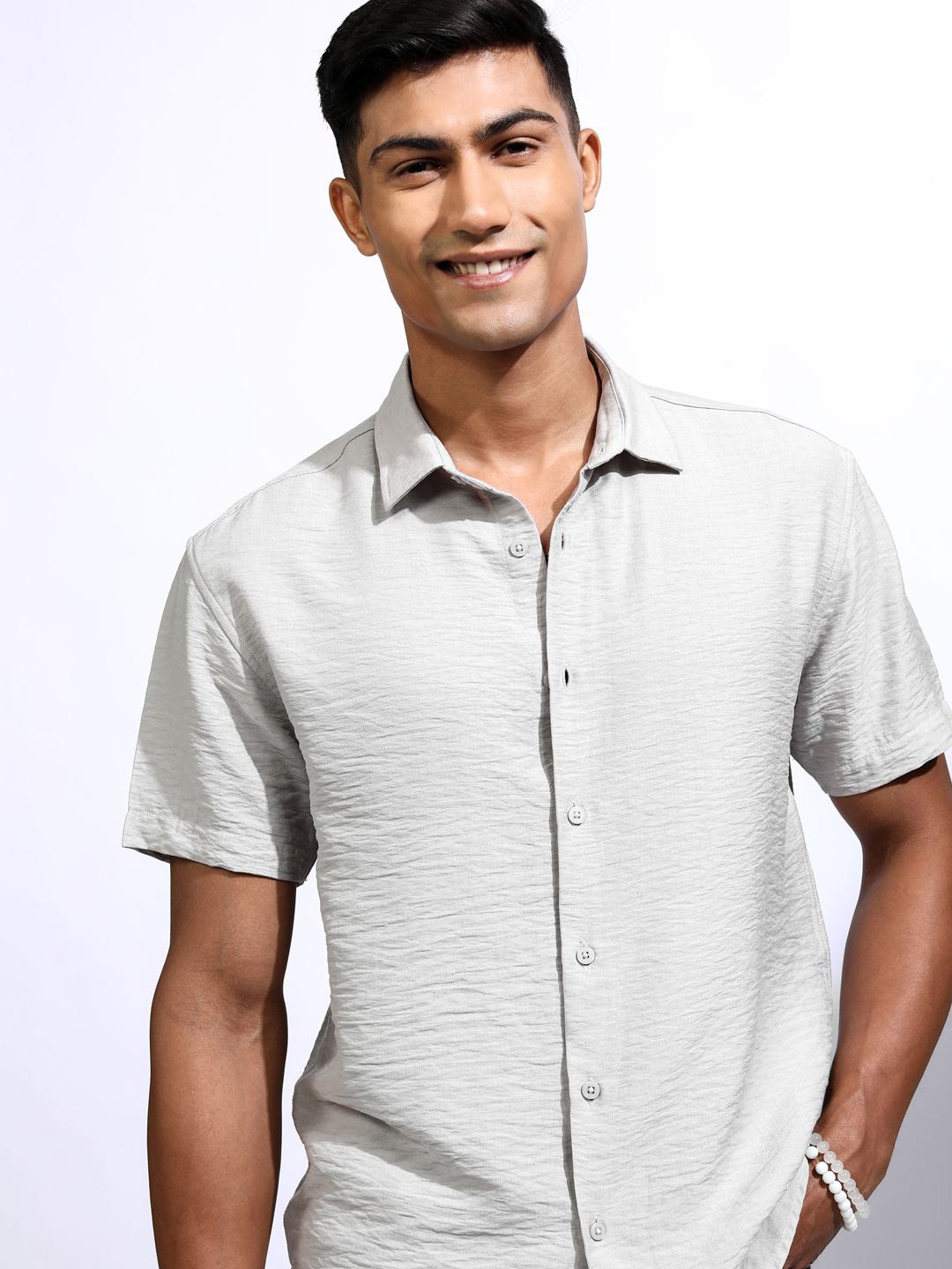 

LOCOMOTIVE Premium Men Textured Solid Relaxed Shirt, Grey
