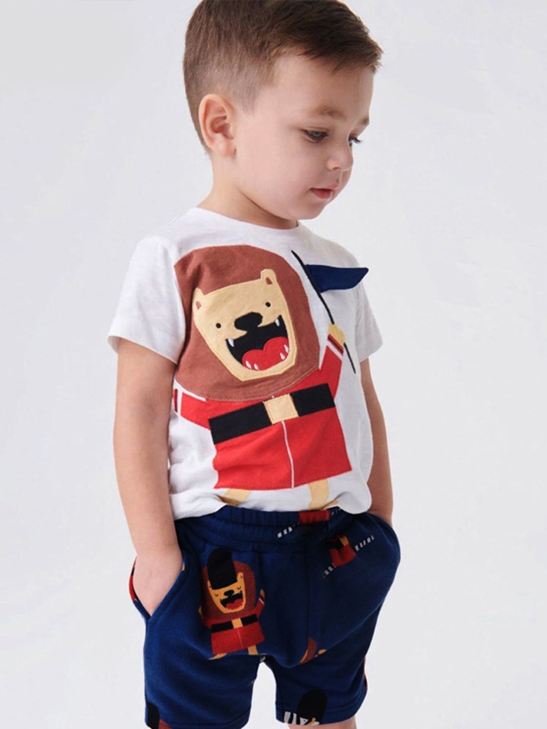 

LULU & SKY Boys Printed T-shirt with Shorts, Blue