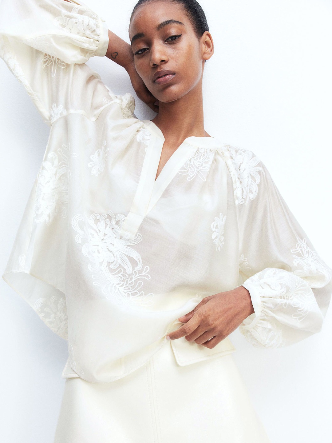 

H&M Women Embroidered Blouse Top, White