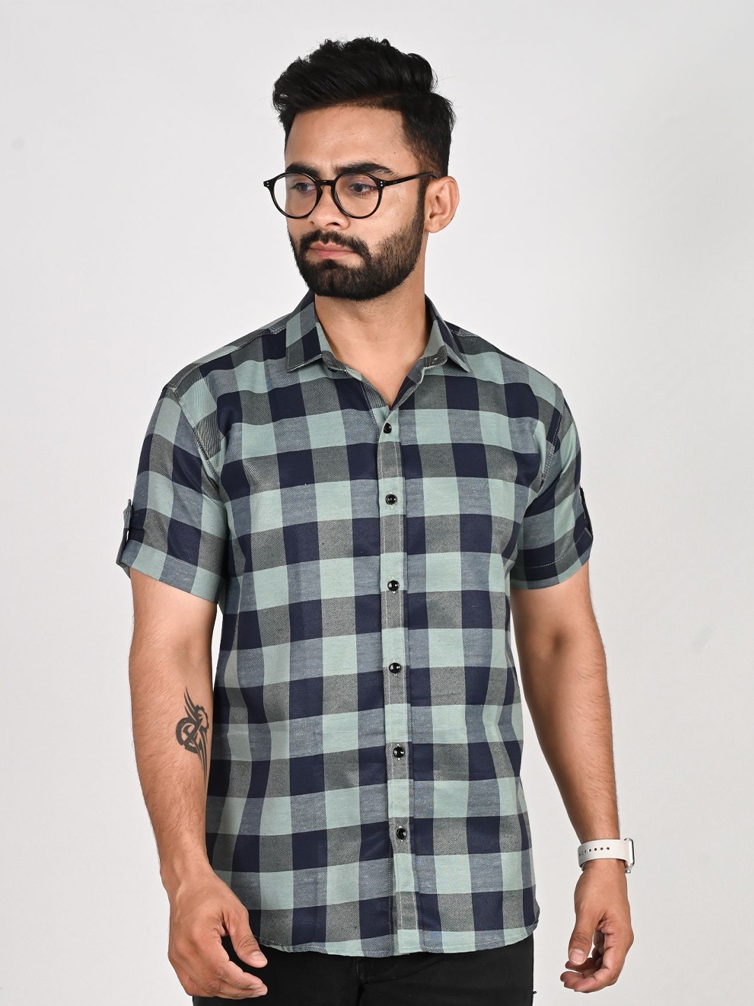 

Tanip Men Sheer Checked Casual Shirt, Green