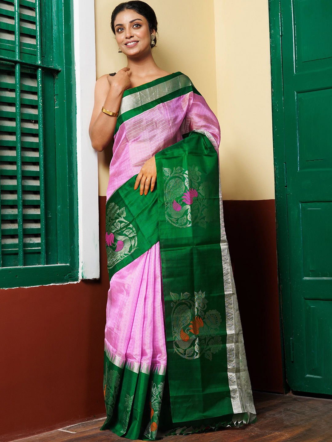 

Unnati Silks Woven Design Zari Silk Cotton Handloom Kanjeevaram Saree, Pink