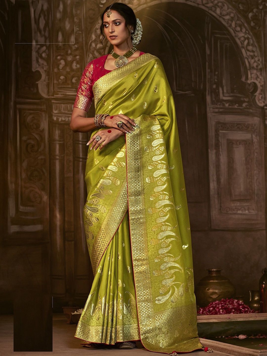 

MAHALASA Ethnic Motifs Gotta Patti Kanjeevaram Saree, Green