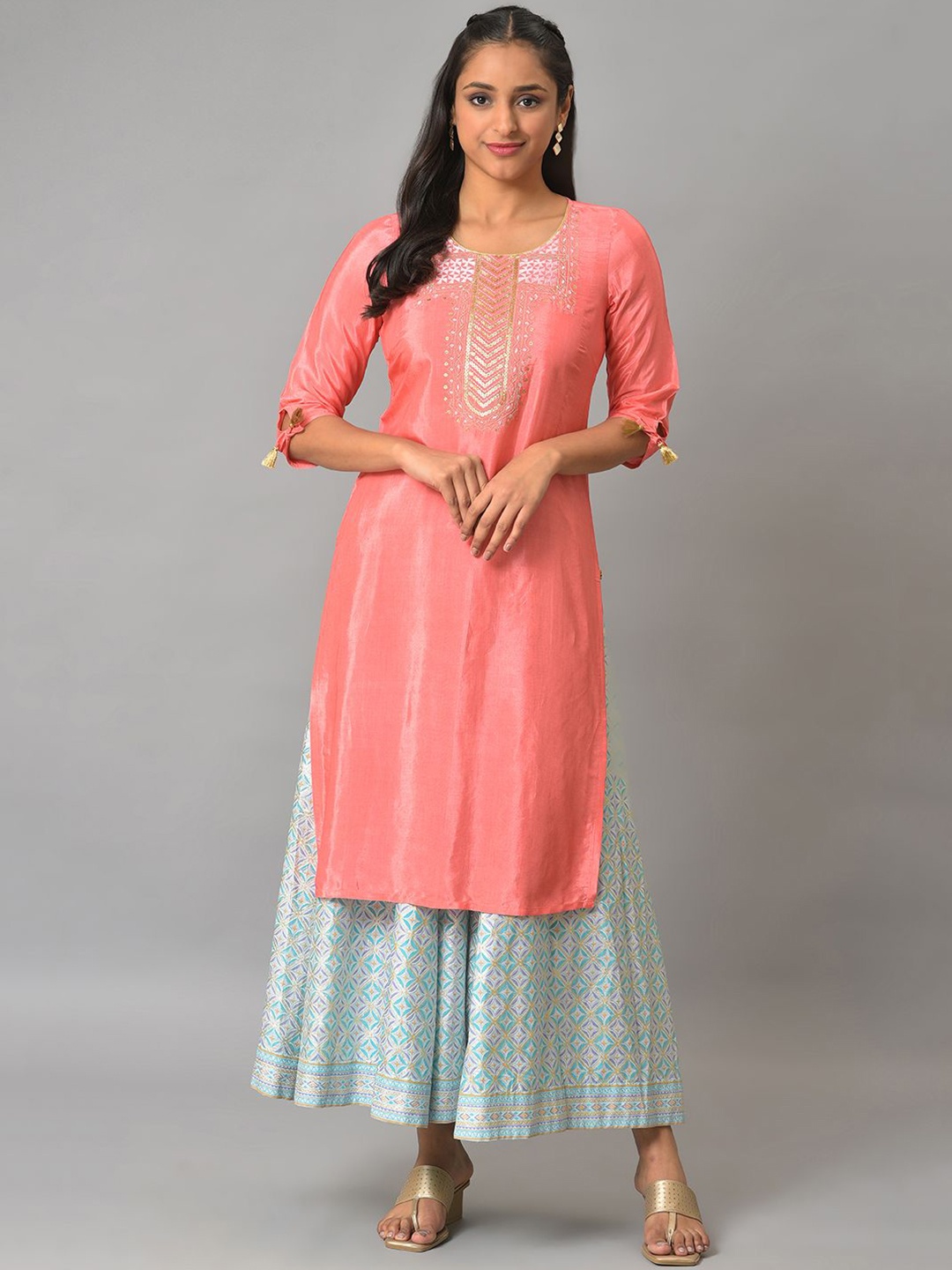

AURELIA Women Geometric Thread Work Kaftan Kurta, Peach