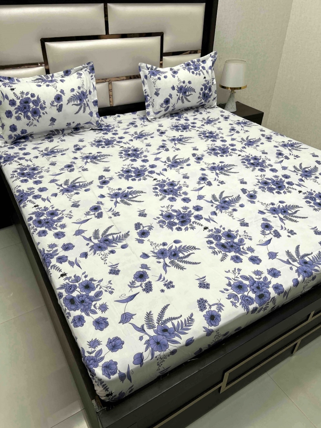 

Pure Decor Queen Size Double Bedsheet With 2 Pillow Covers 2.28m X 2.54m, Blue