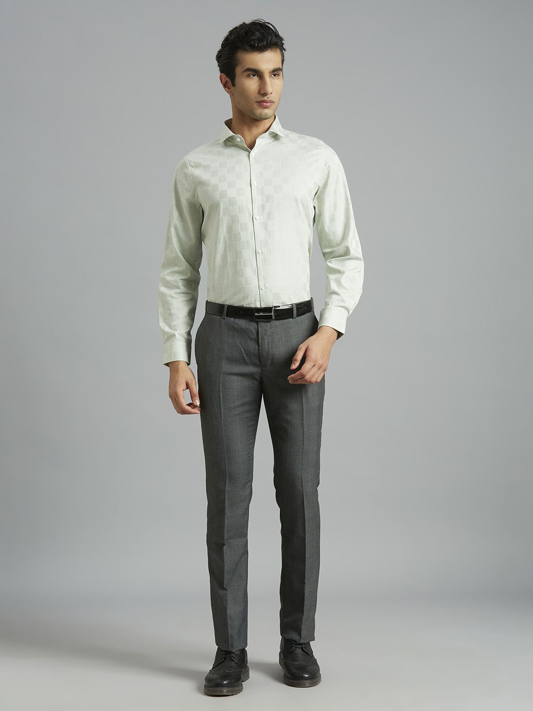 

Reid & Taylor Men Slim Fit Opaque Checked Formal Shirt, Green