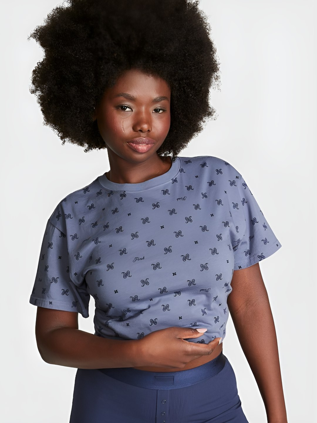 

Victoria's Secret Women Printed Drop-Shoulder Sleeves Pockets T-shirt, Multi