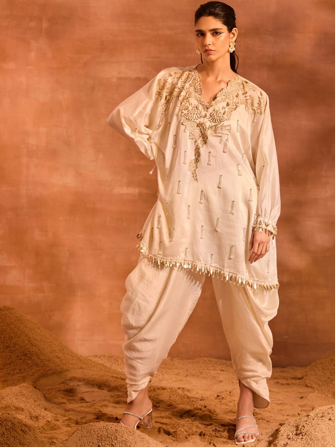 

DIVYA AGGARWAL V-Neck Embroidered Chanderi Silk Tunic with Dhoti Pant, Off white