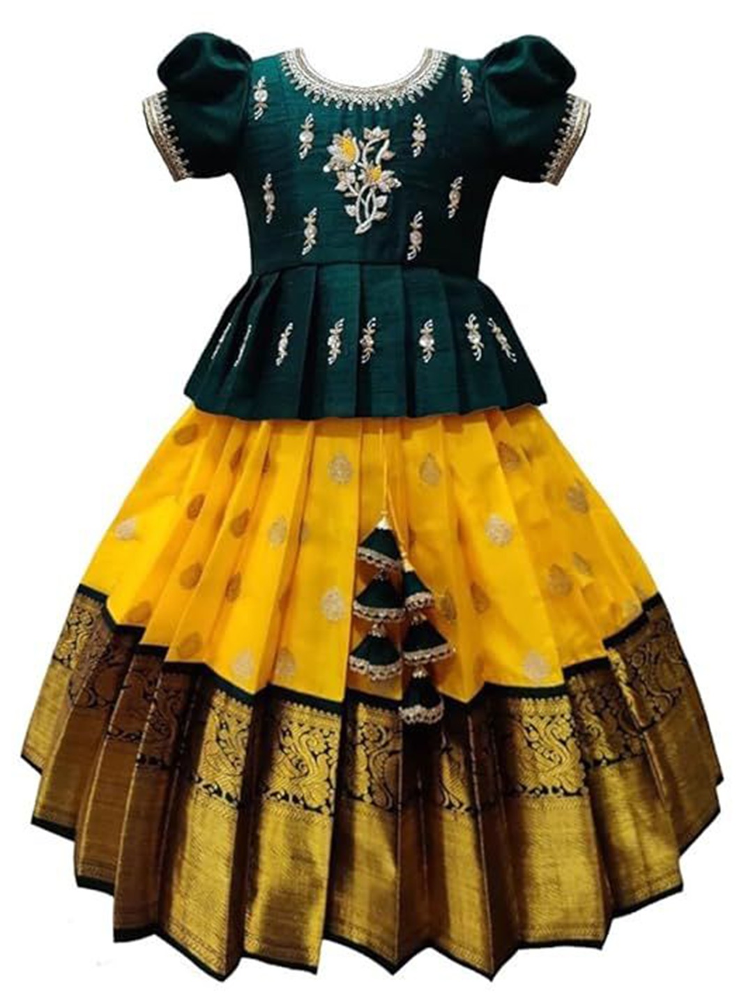 

BAESD Girls Embellished Thread Work Ready to Wear Lehenga & Choli, Green