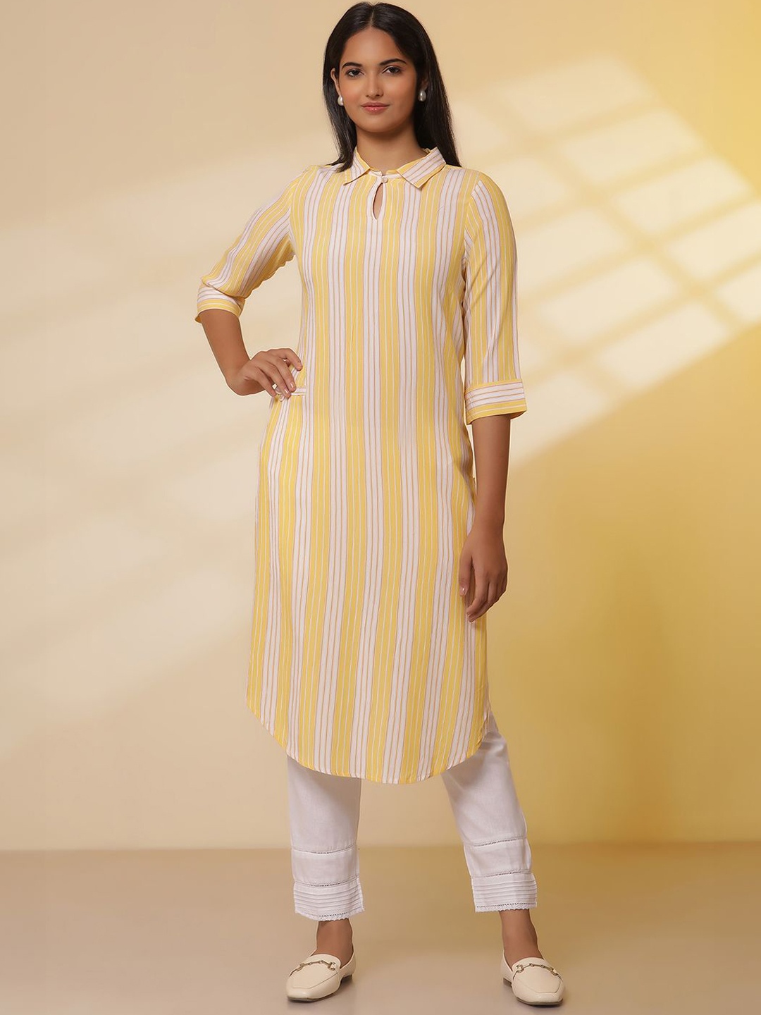 

AURELIA Women Striped Thread Work Kurta, Yellow