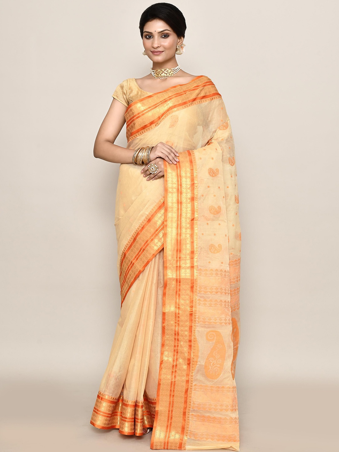 

PUKU Women Woven Design Paisley Pure Cotton Taant Saree, Beige
