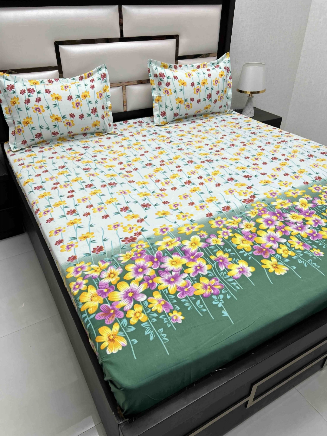 

Pure Decor Queen Size Double Bed Bedsheet With 2 Pillow Covers 2.28m X 2.54m, Green