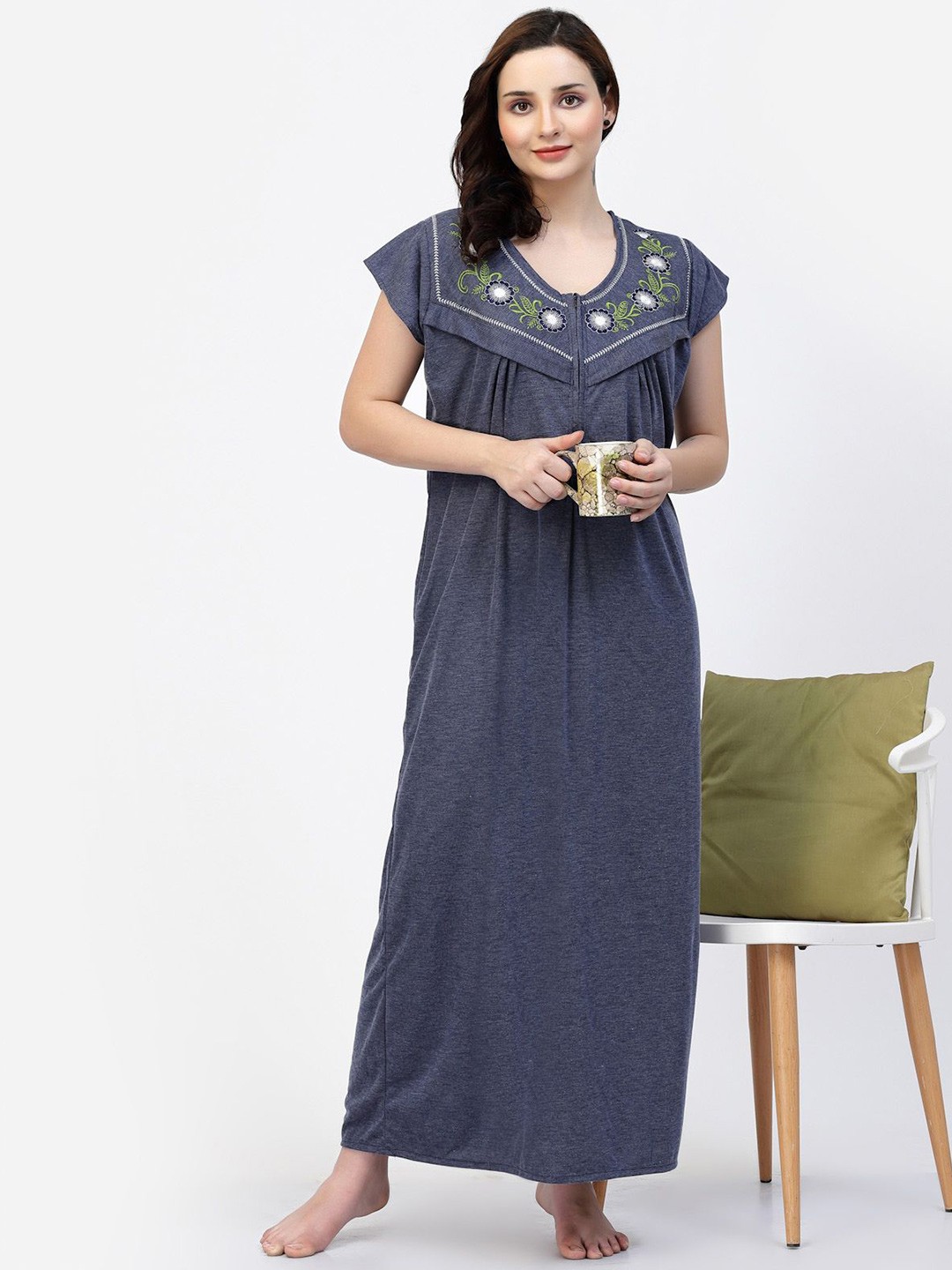 

CHUI MUI Women Embroidered Maternity Maxi Nightdress, Blue