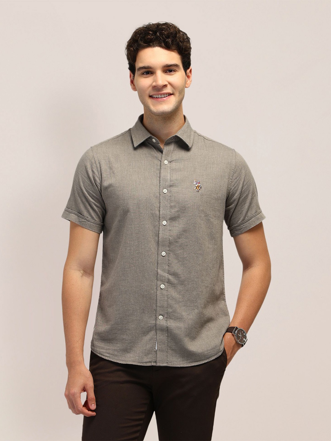 

U.S. Polo Assn. Men Classic Tailored Fit Opaque Casual Shirt, Brown