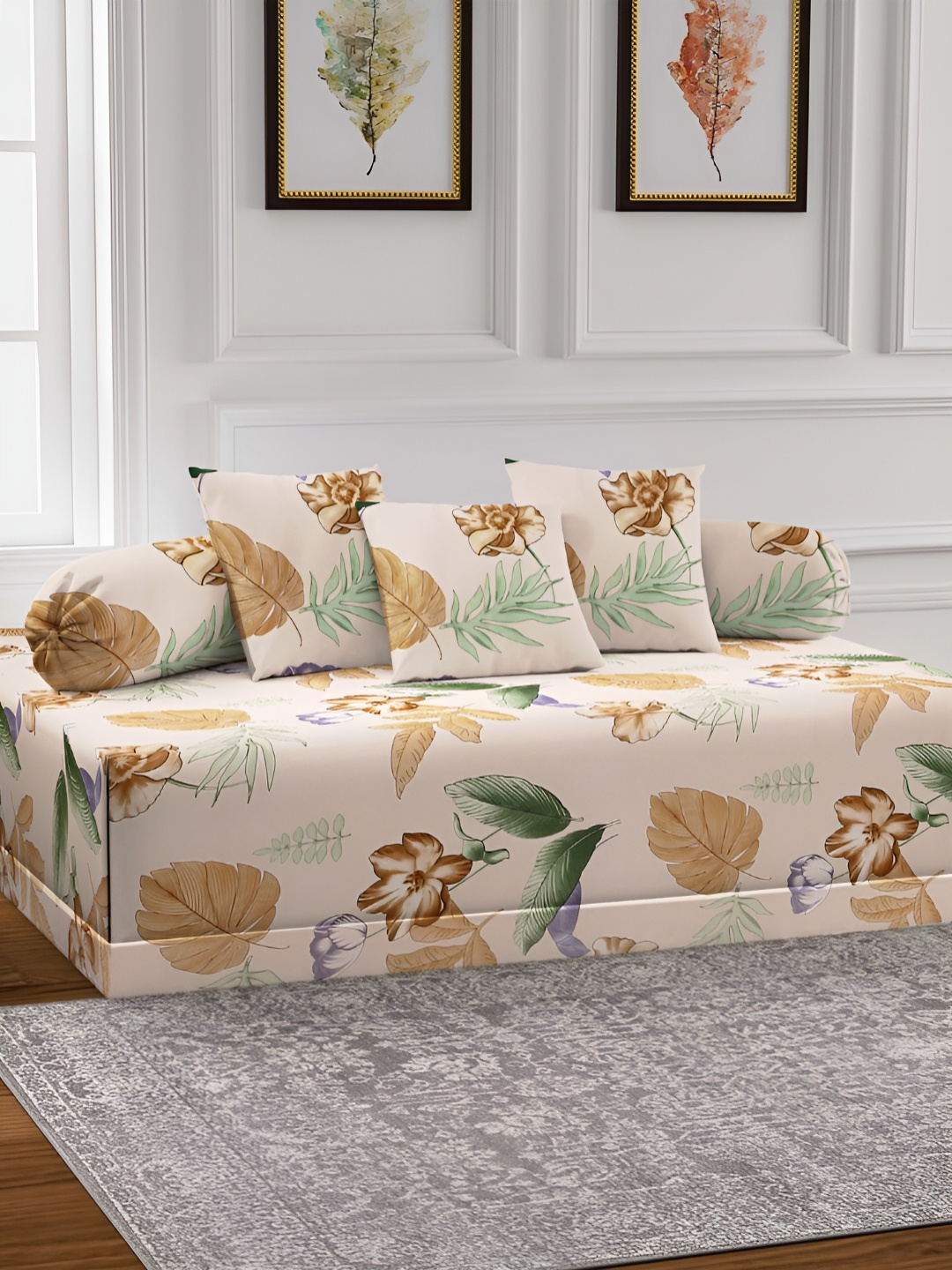 

Arrabi 6-Pcs Beige & Violet Printed Diwan Set