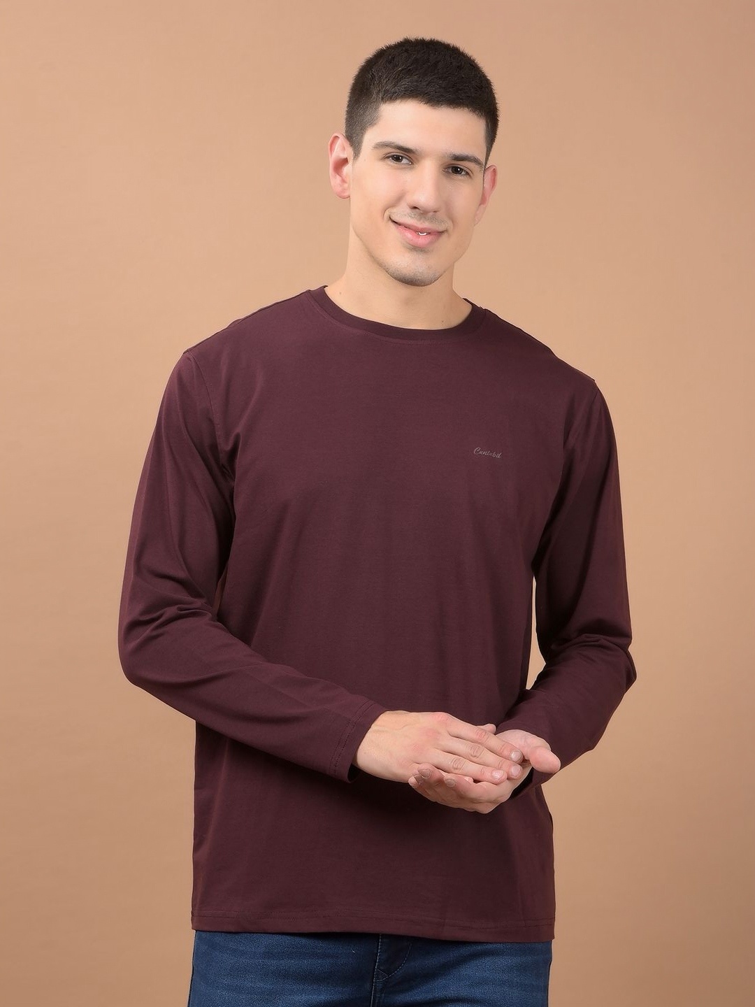 

Cantabil Men Pockets T-shirt, Maroon